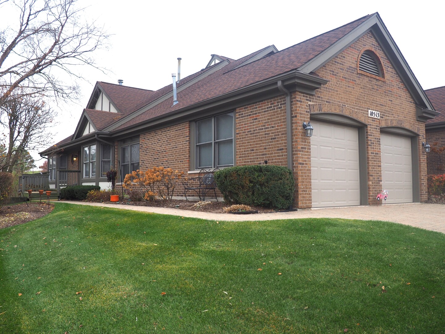 10513 Golf Road, Orland Park, IL 60462