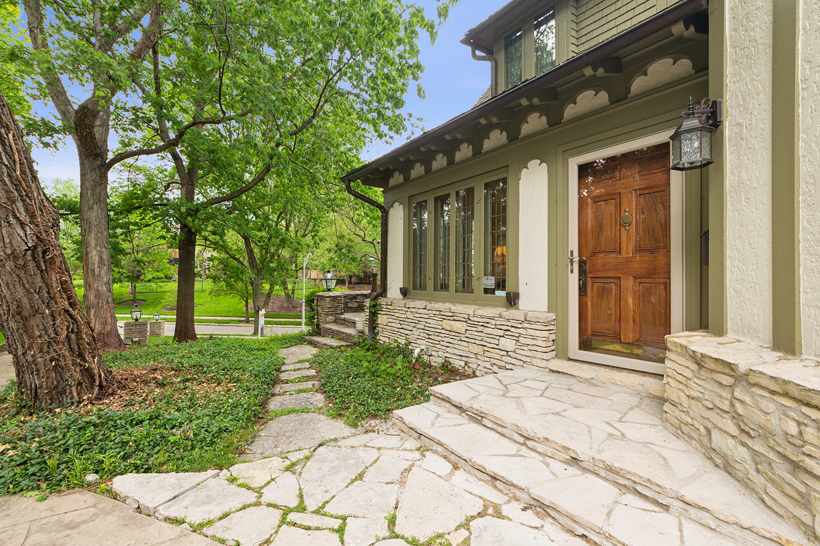 2023-2027 W 108th Place, Chicago, IL 60643