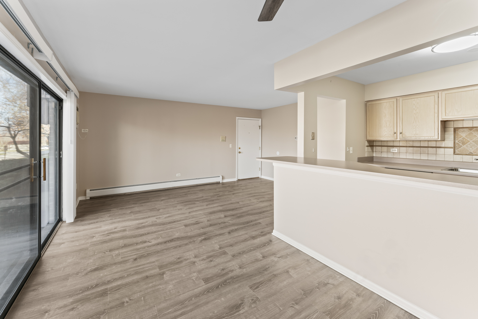 Vernon Hills, IL 60061