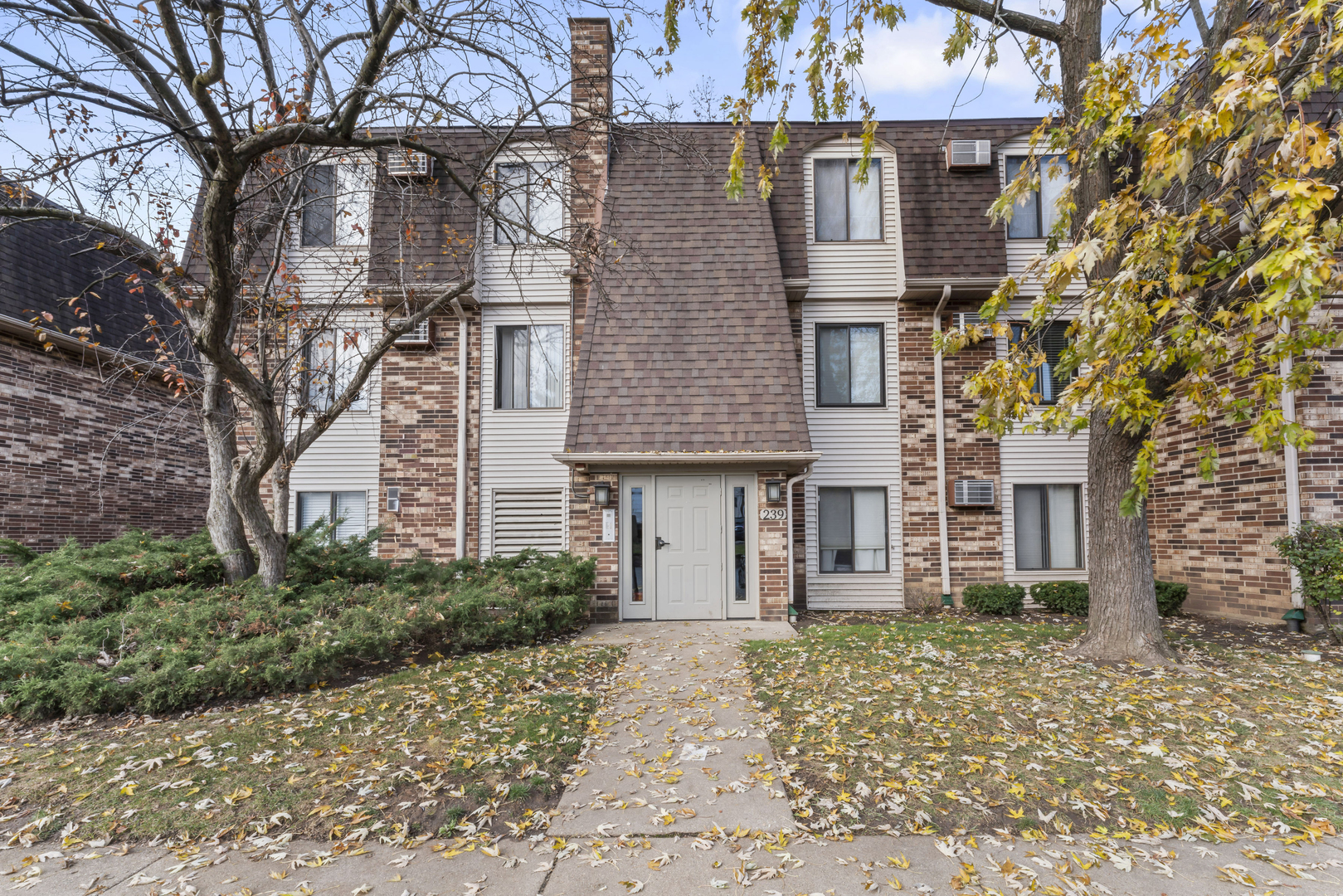 Vernon Hills, IL 60061