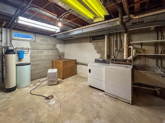 24920 73rd Street, Salem, WI 53168