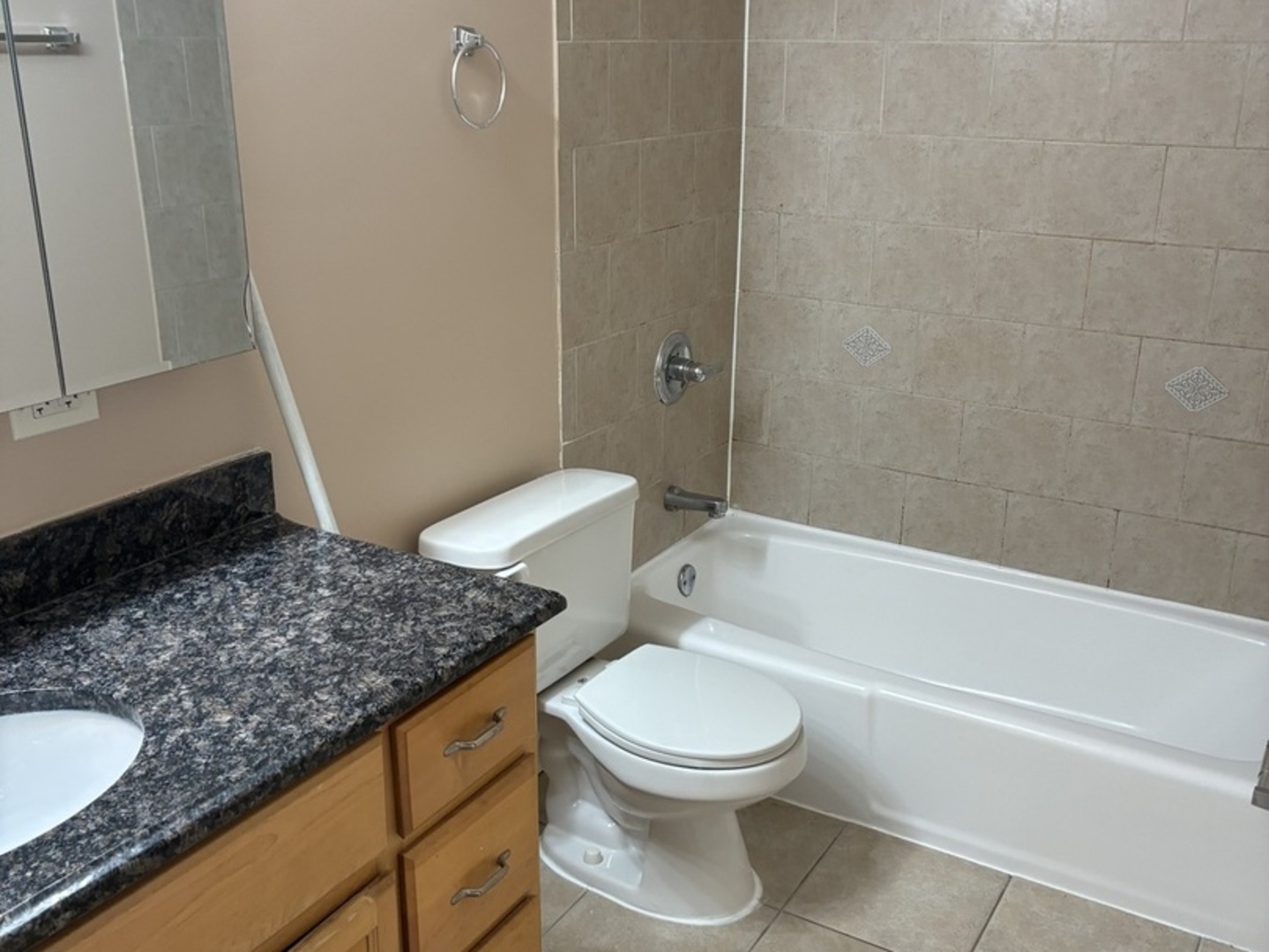 4938 N Leonard Drive #1B, Norridge, IL 60706