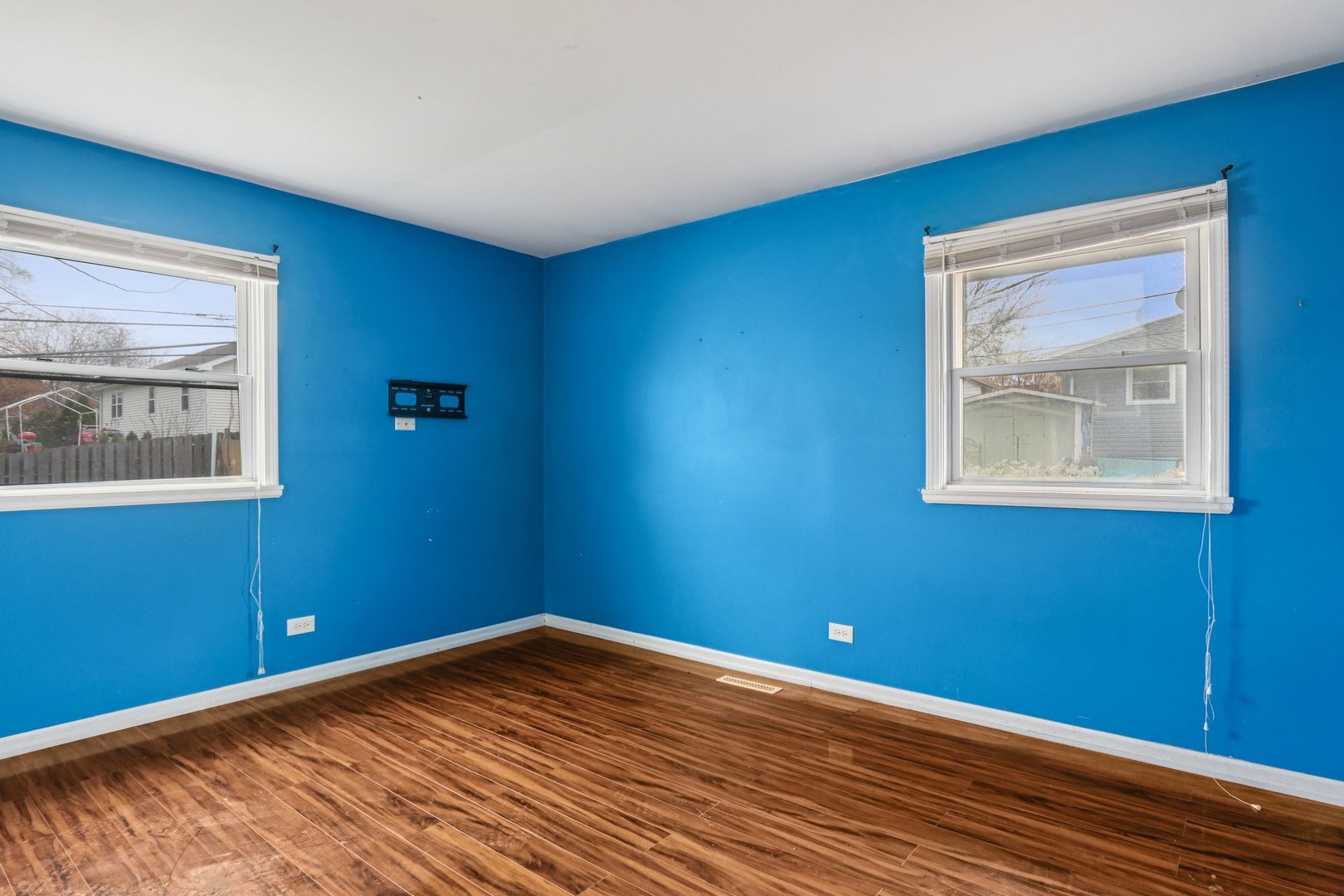 1620 Lotus Drive, Round Lake Beach, IL 60073