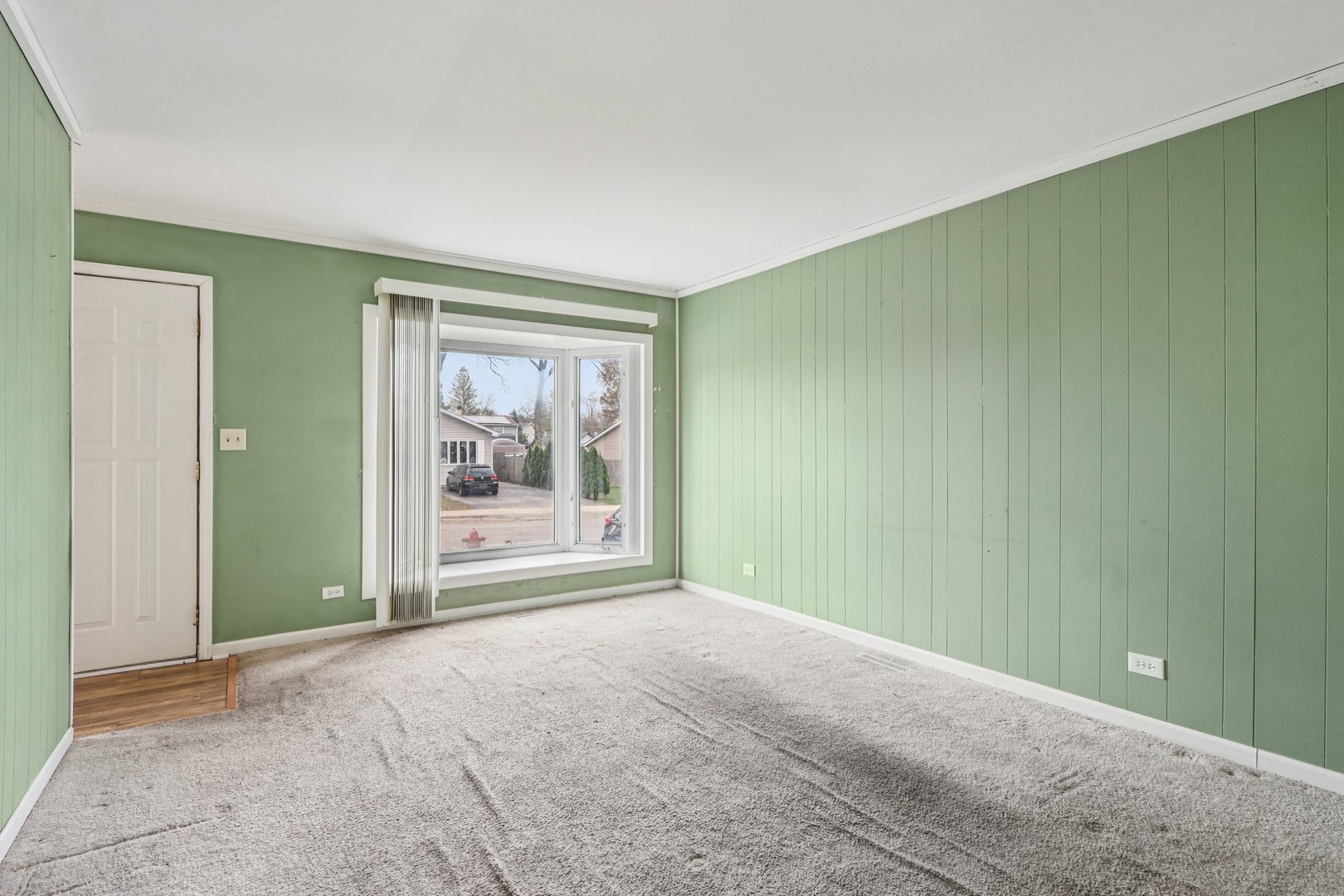 1620 Lotus Drive, Round Lake Beach, IL 60073