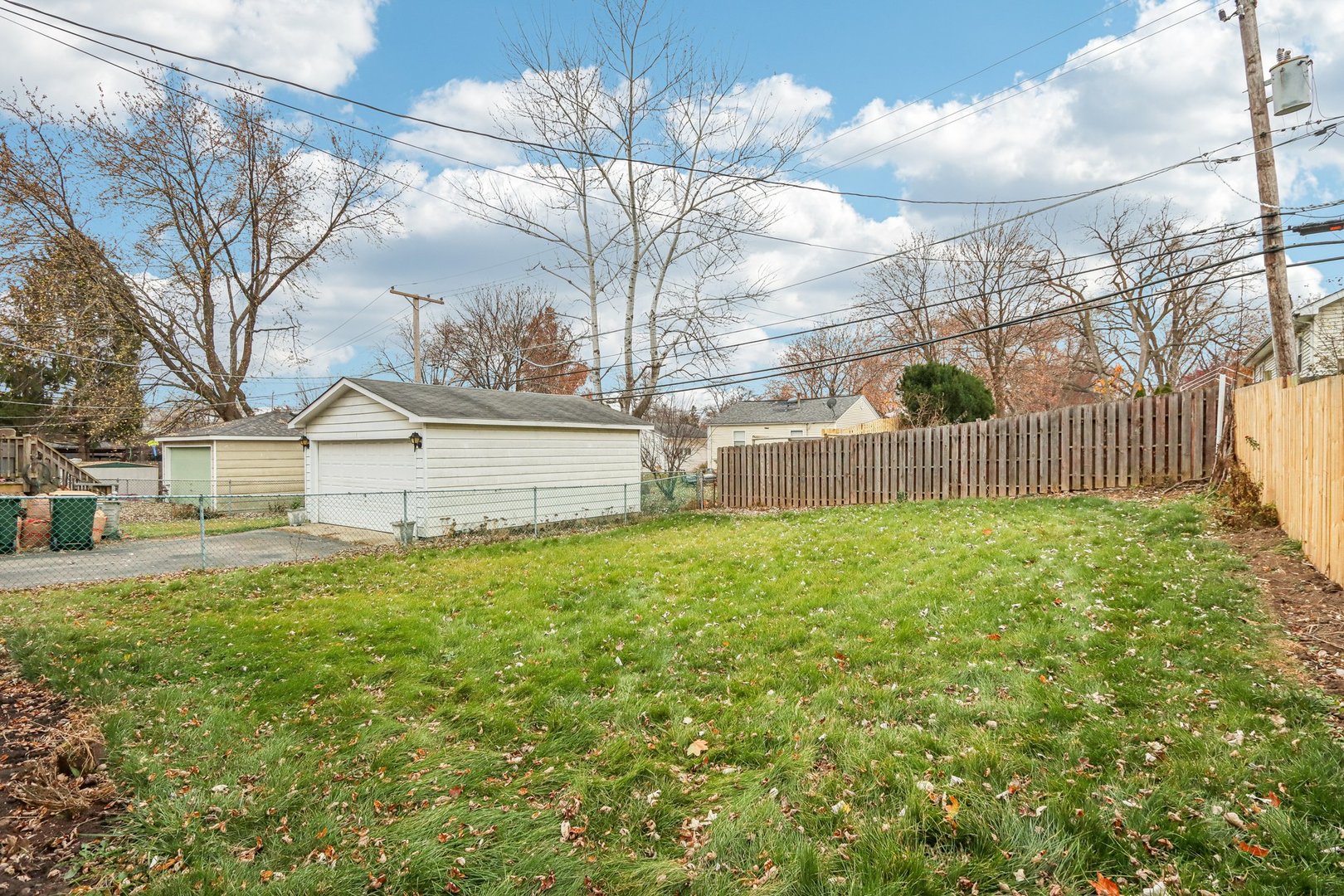 1620 Lotus Drive, Round Lake Beach, IL 60073