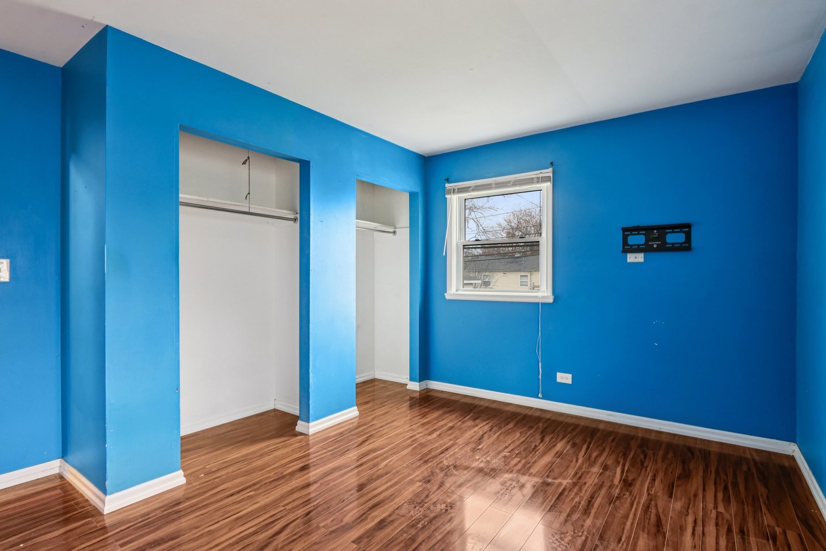 1620 Lotus Drive, Round Lake Beach, IL 60073