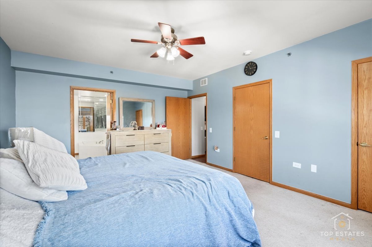 17950 Settlers Pond Way #3B, Orland Park, IL 60467