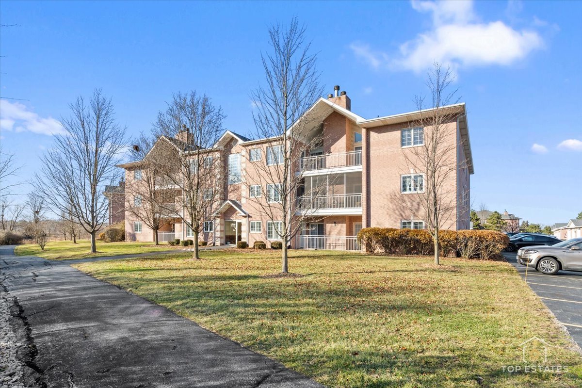 17950 Settlers Pond Way #3B, Orland Park, IL 60467