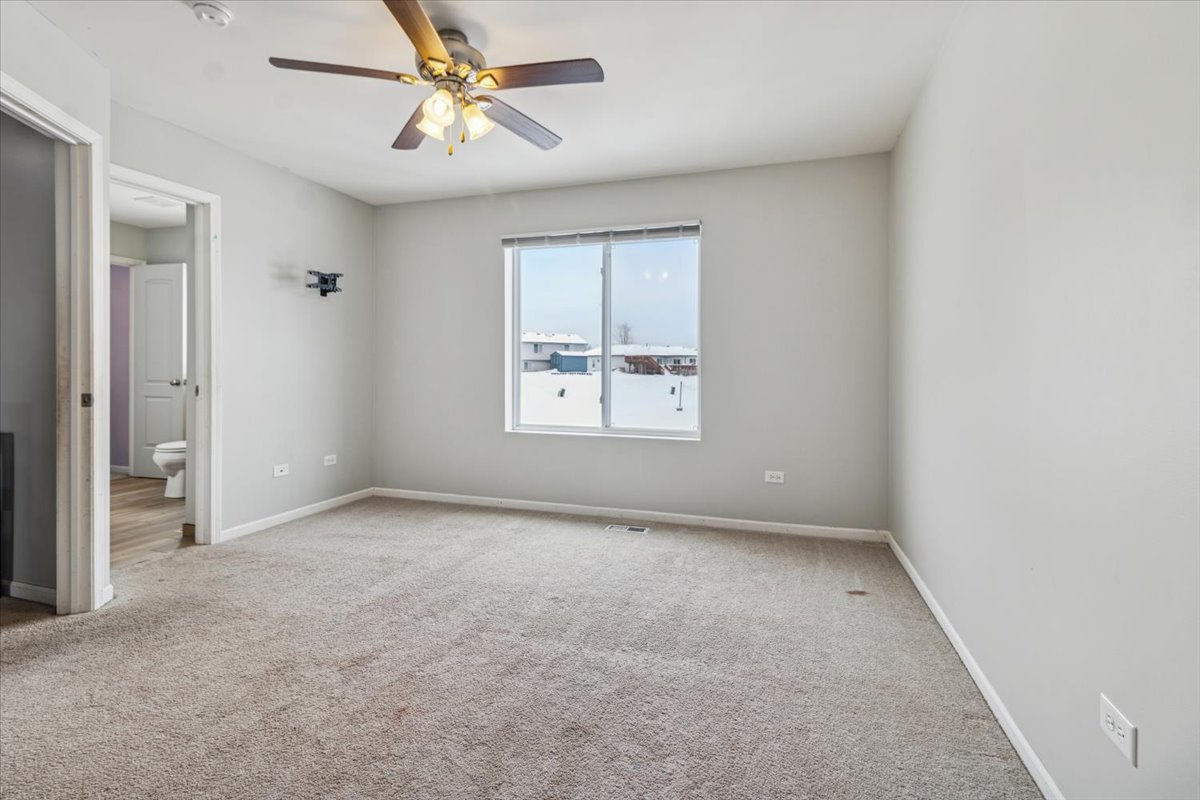 1112 Kim Court, Joliet, IL 60431