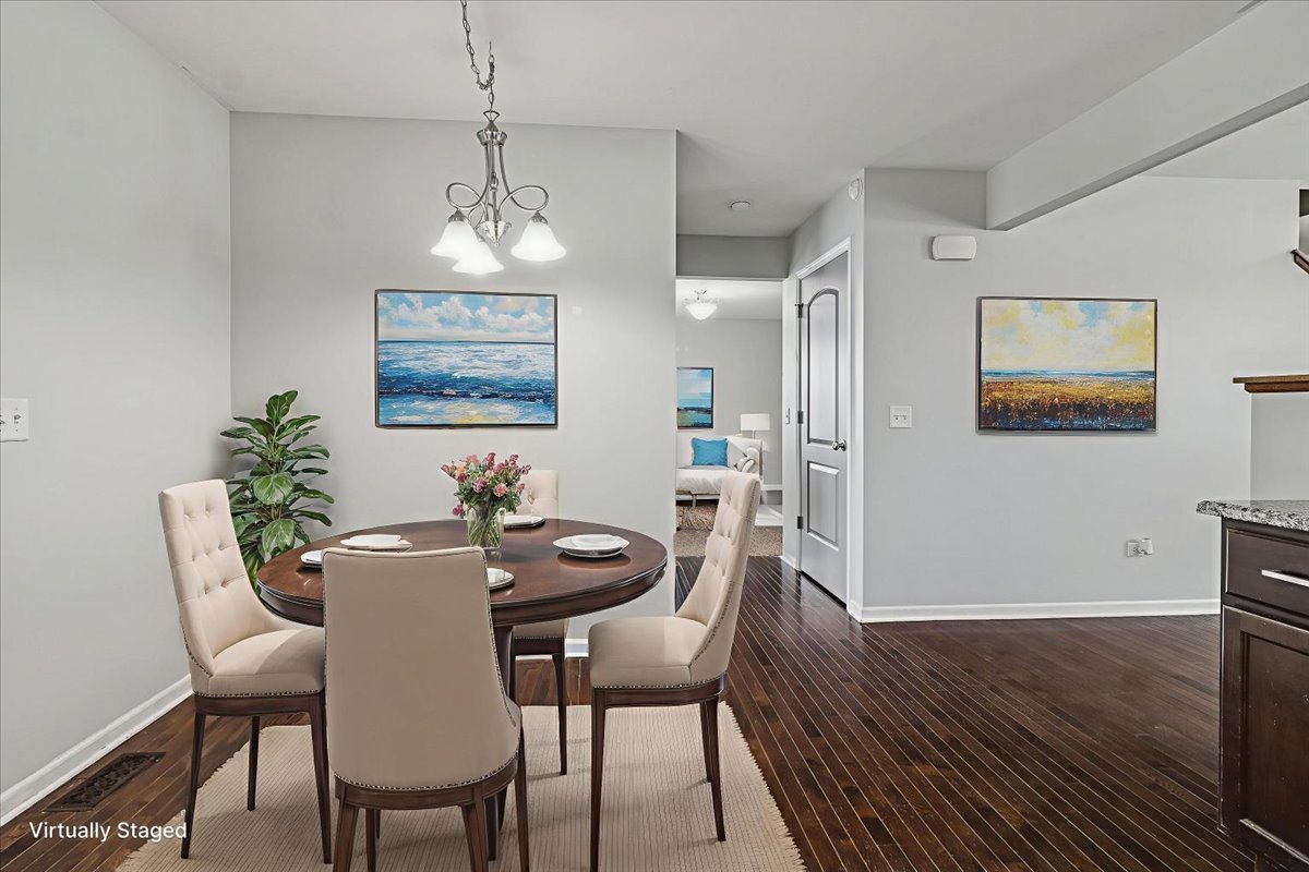 1112 Kim Court, Joliet, IL 60431