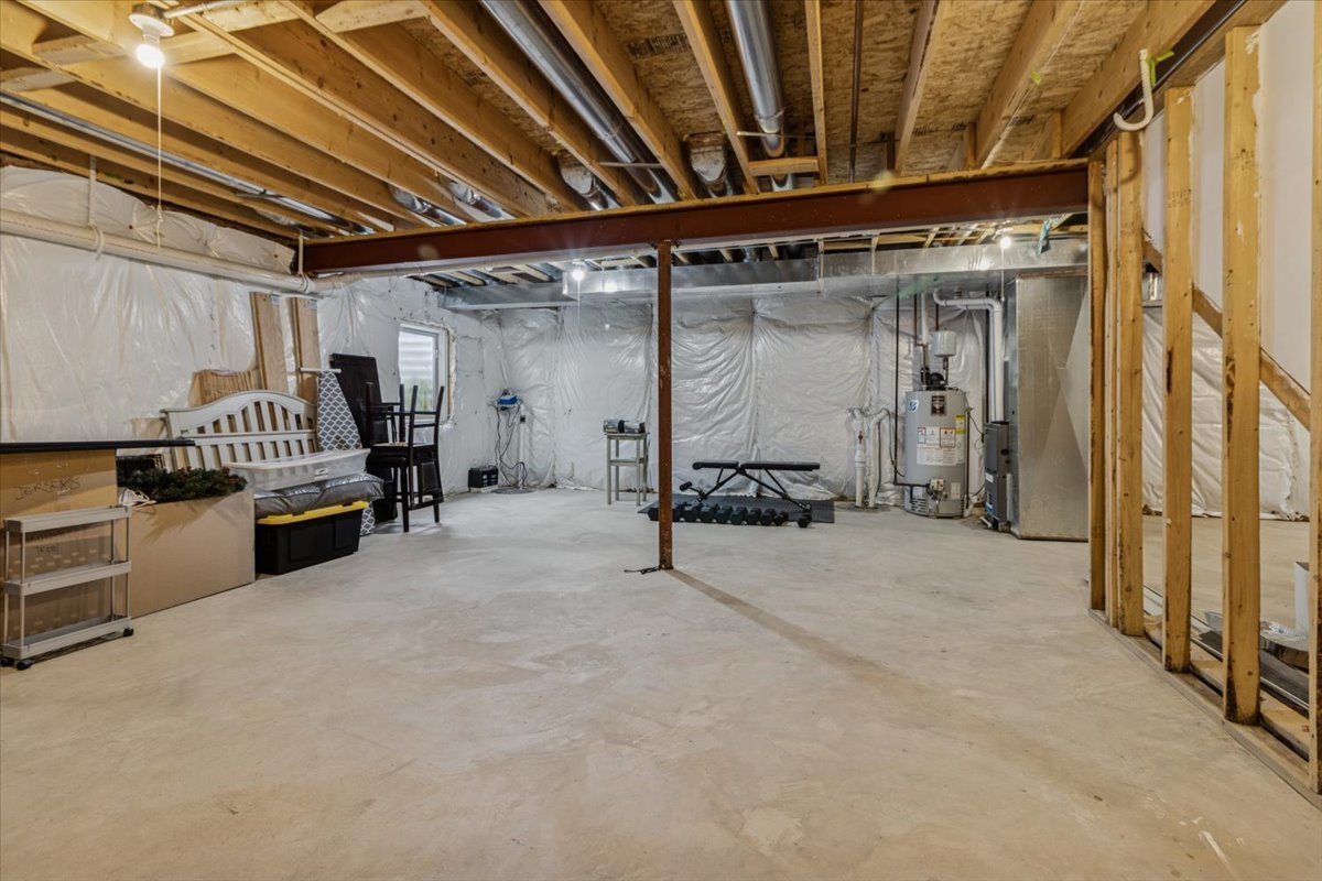 1112 Kim Court, Joliet, IL 60431