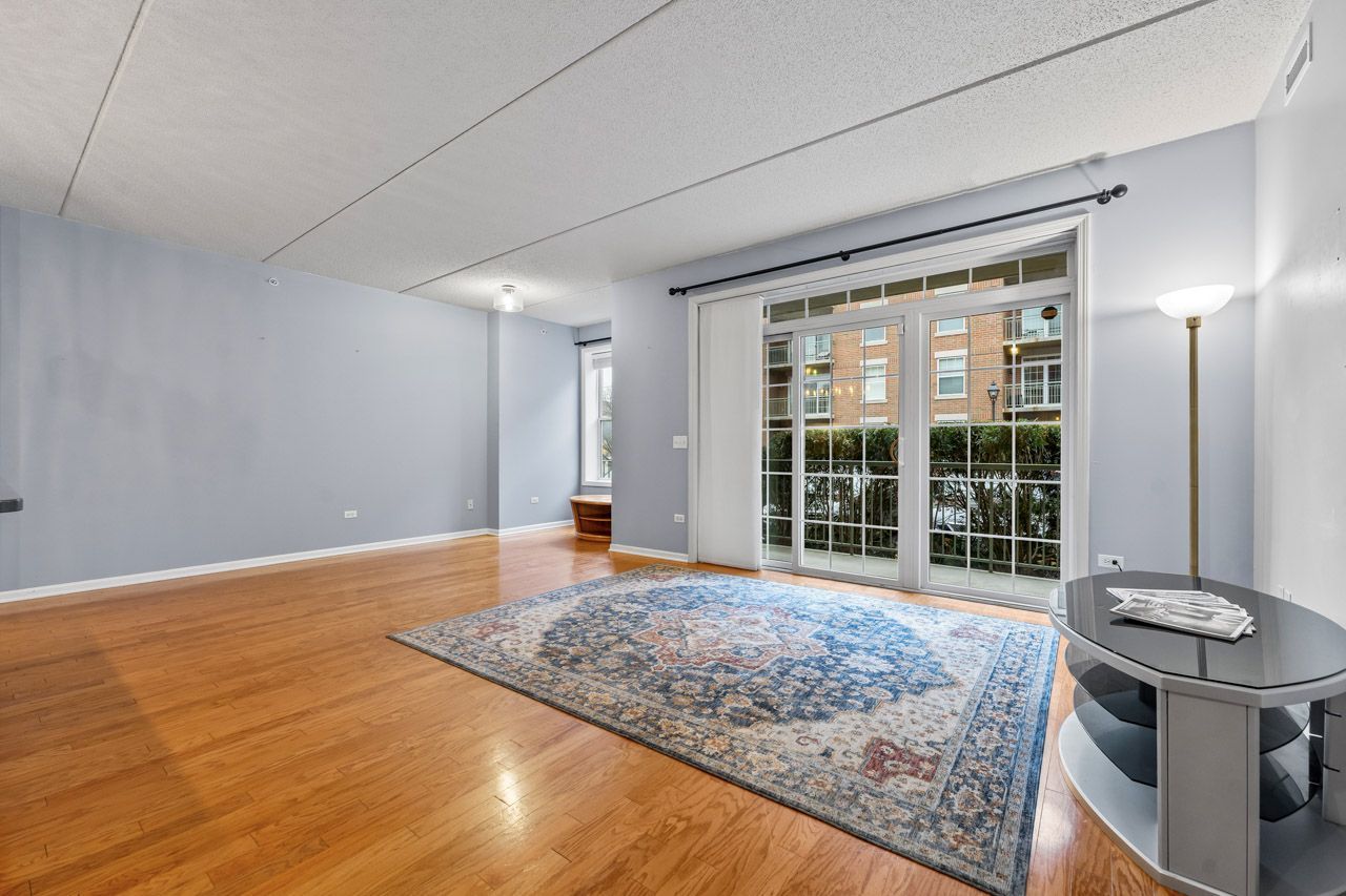 133 W Palatine Road #108, Palatine, IL 60067