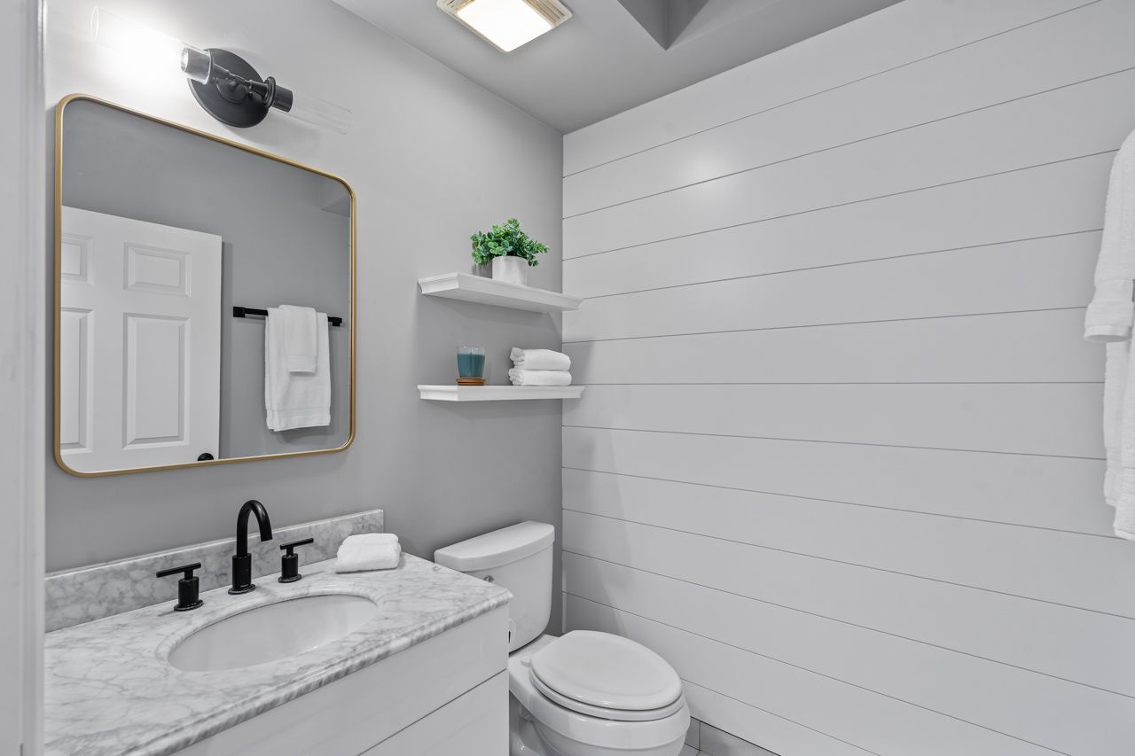 133 W Palatine Road #108, Palatine, IL 60067