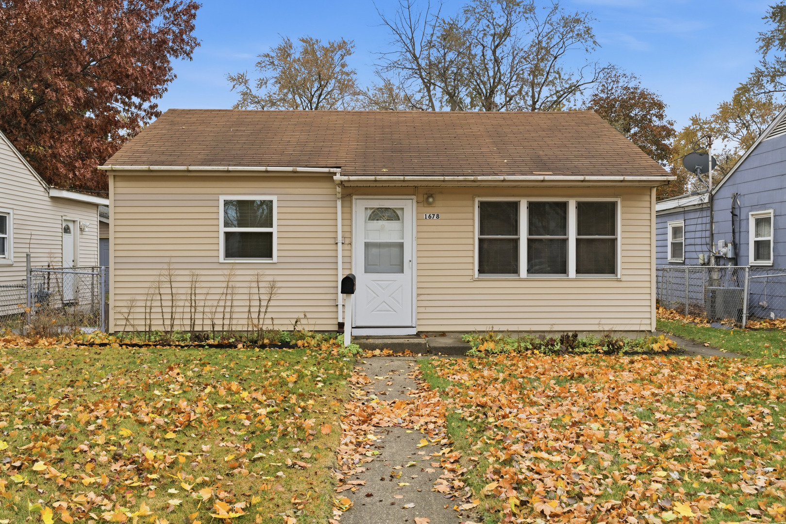 1678 174TH Place, Hammond, IN 46324