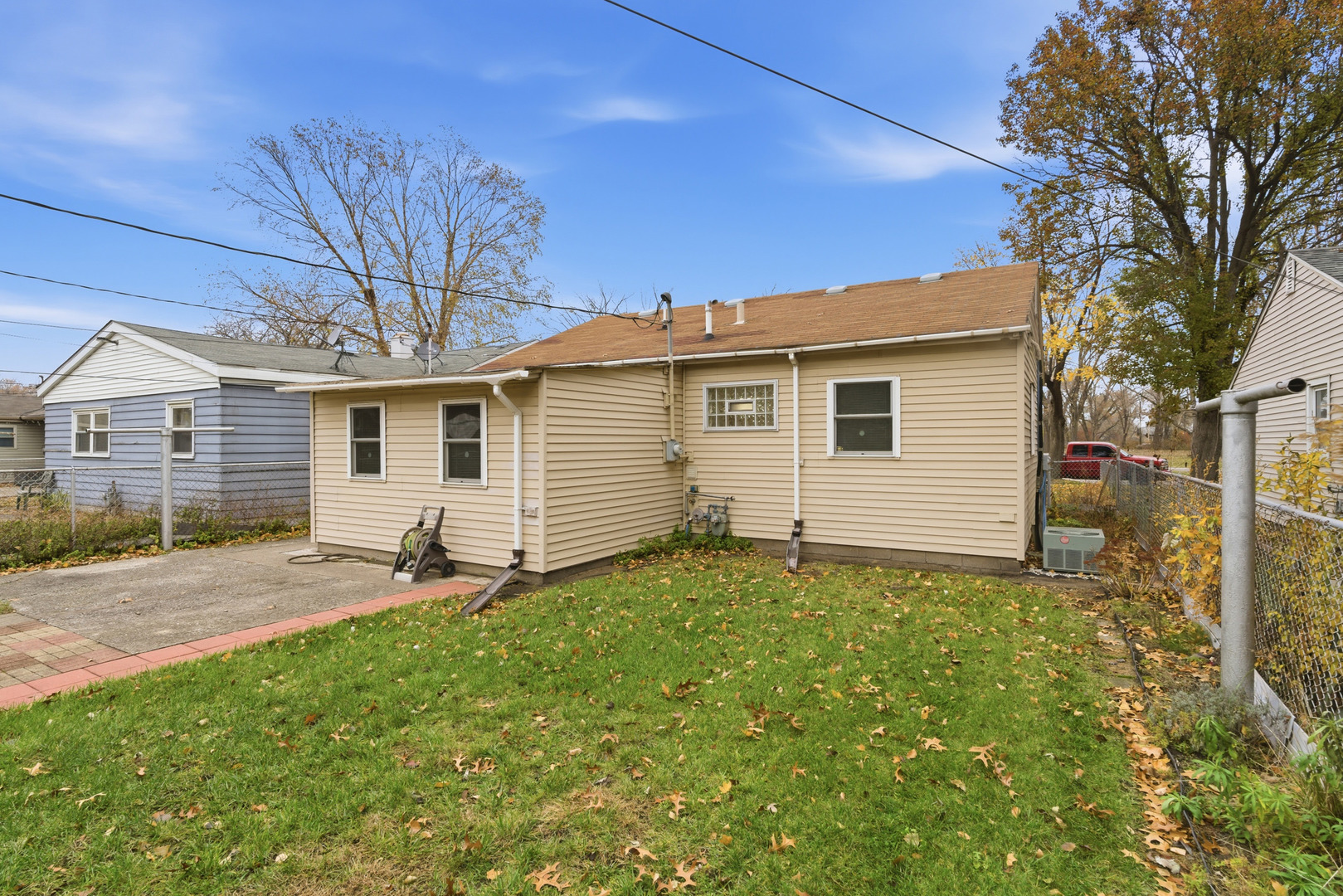 1678 174TH Place, Hammond, IN 46324