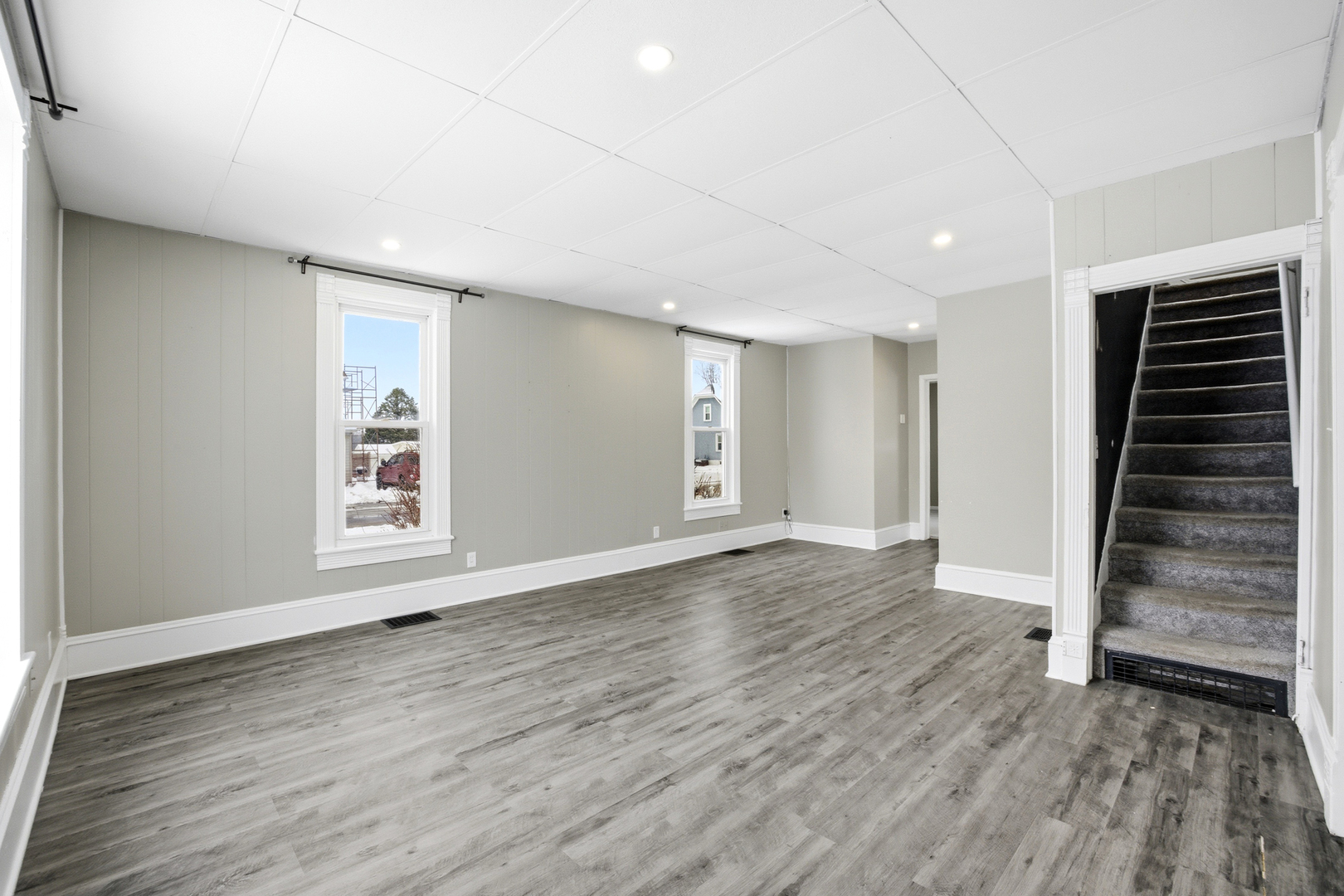 406 W Balsam Street, Forreston, IL 61030