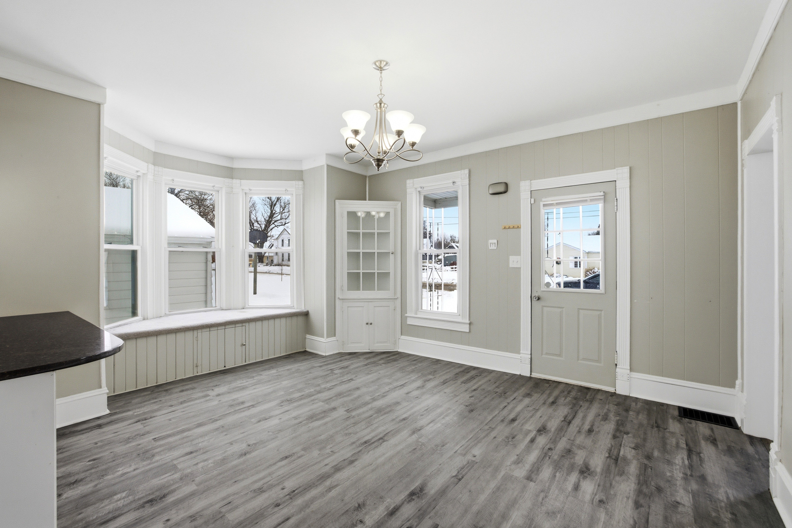 406 W Balsam Street, Forreston, IL 61030