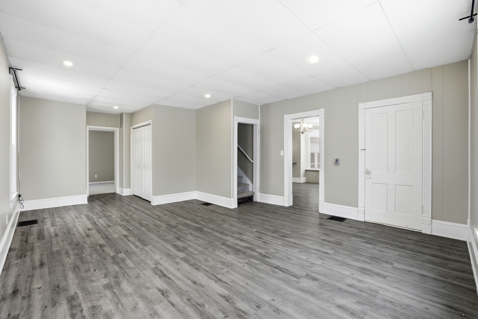 406 W Balsam Street, Forreston, IL 61030