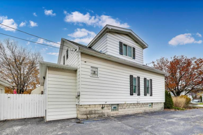 2643 Ridge Road, Lansing, IL 60438