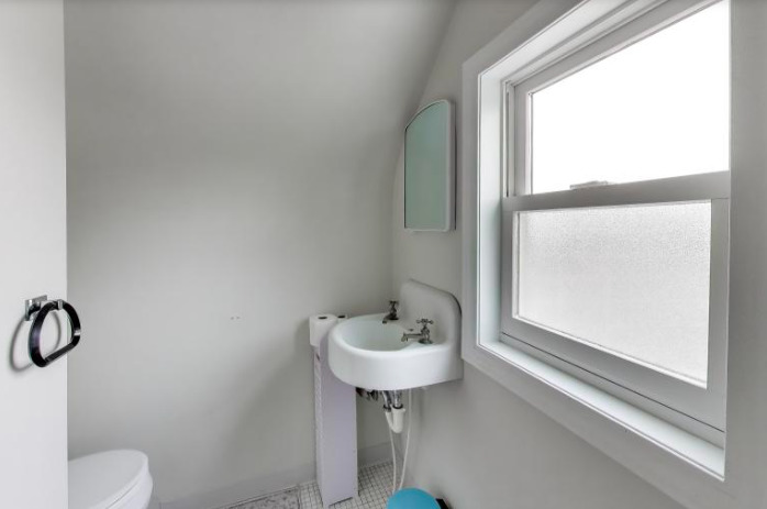 2643 Ridge Road, Lansing, IL 60438