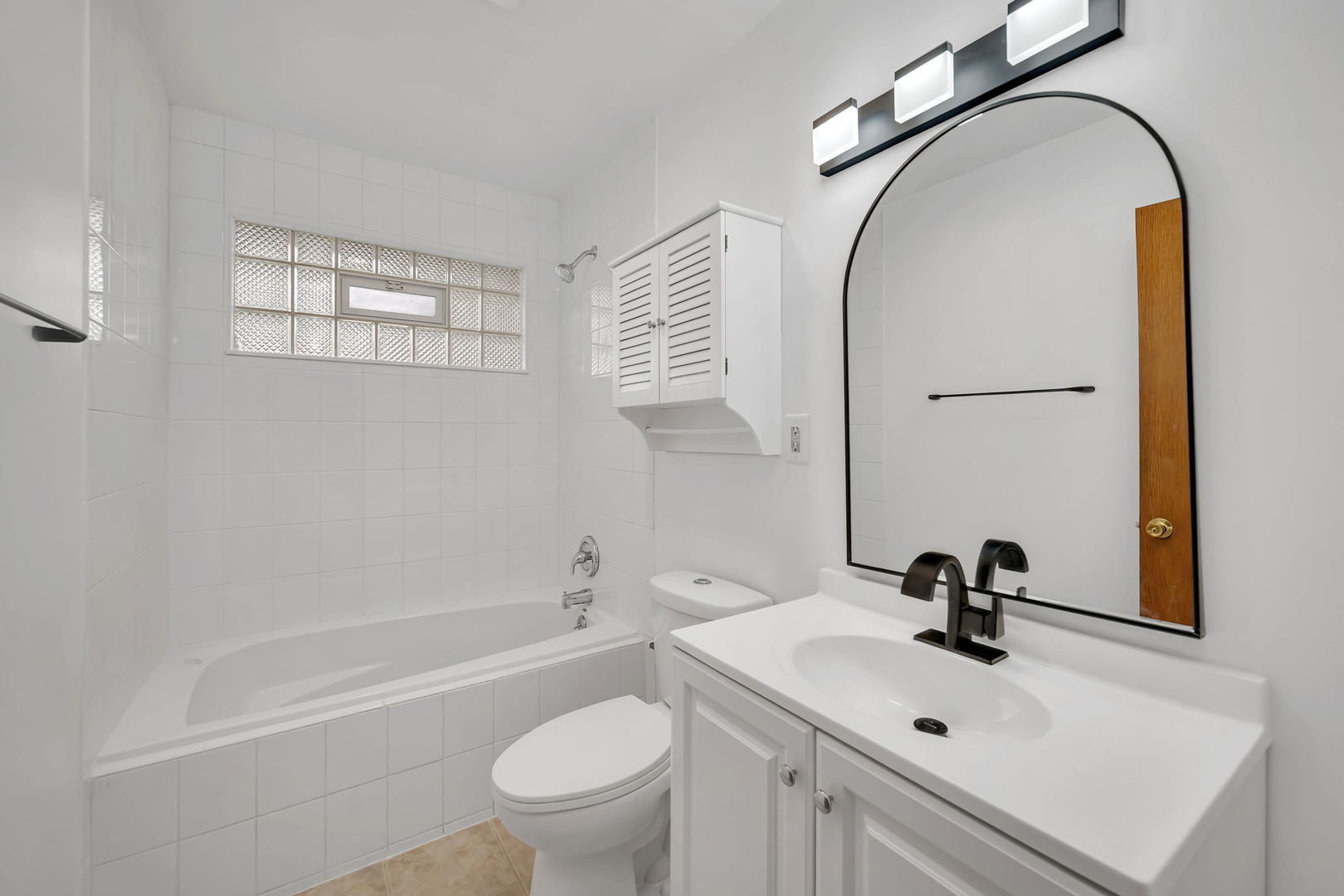 156 Cypress Drive, Bolingbrook, IL 60440