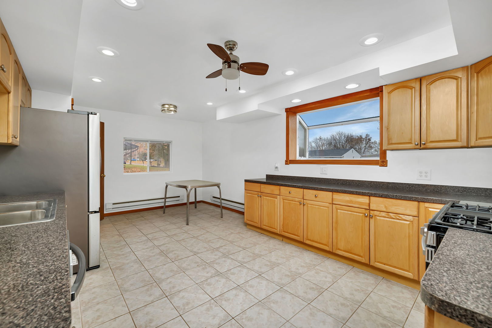 156 Cypress Drive, Bolingbrook, IL 60440