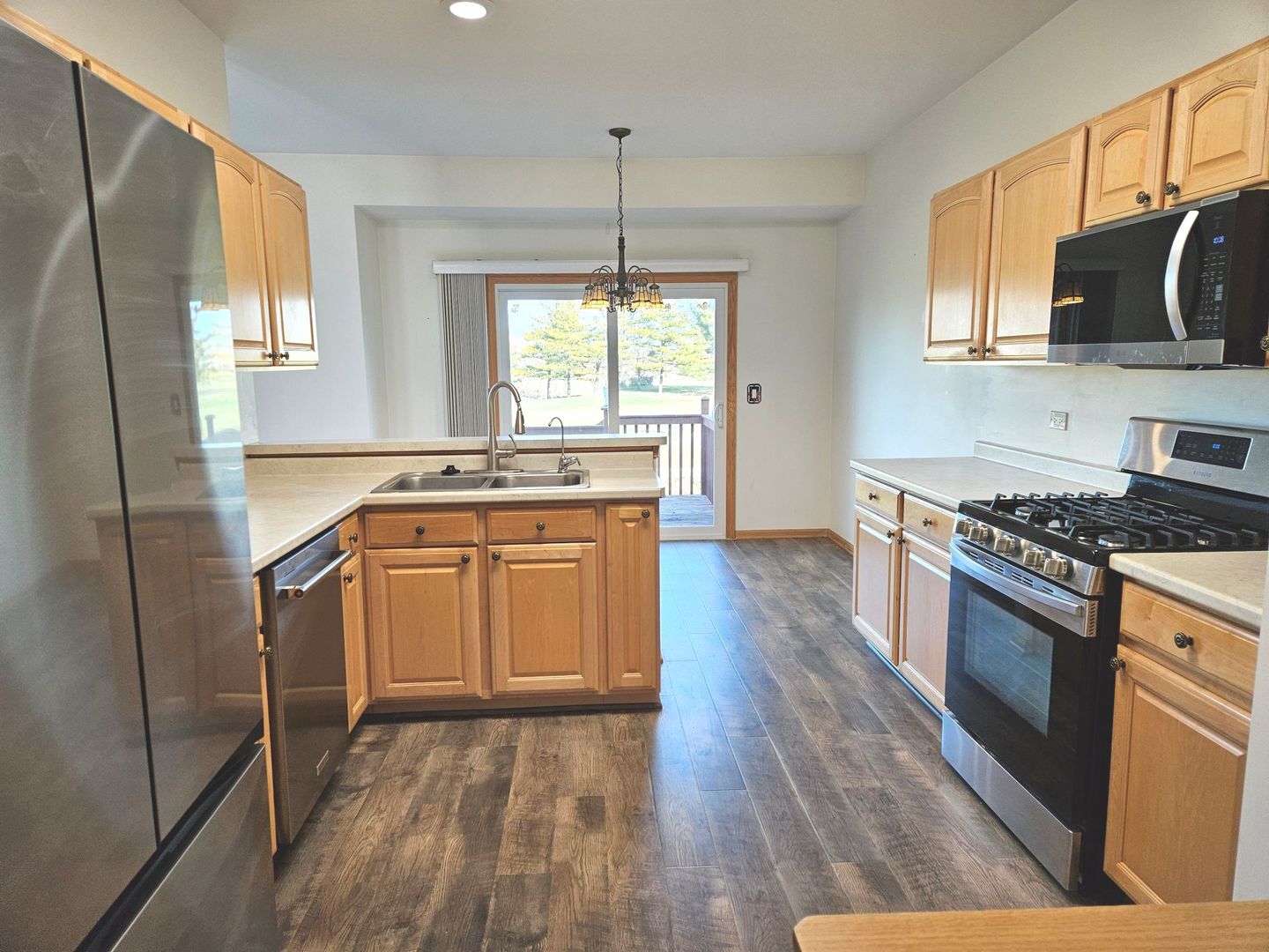 21320 W Douglas Lane, Plainfield, IL 60544