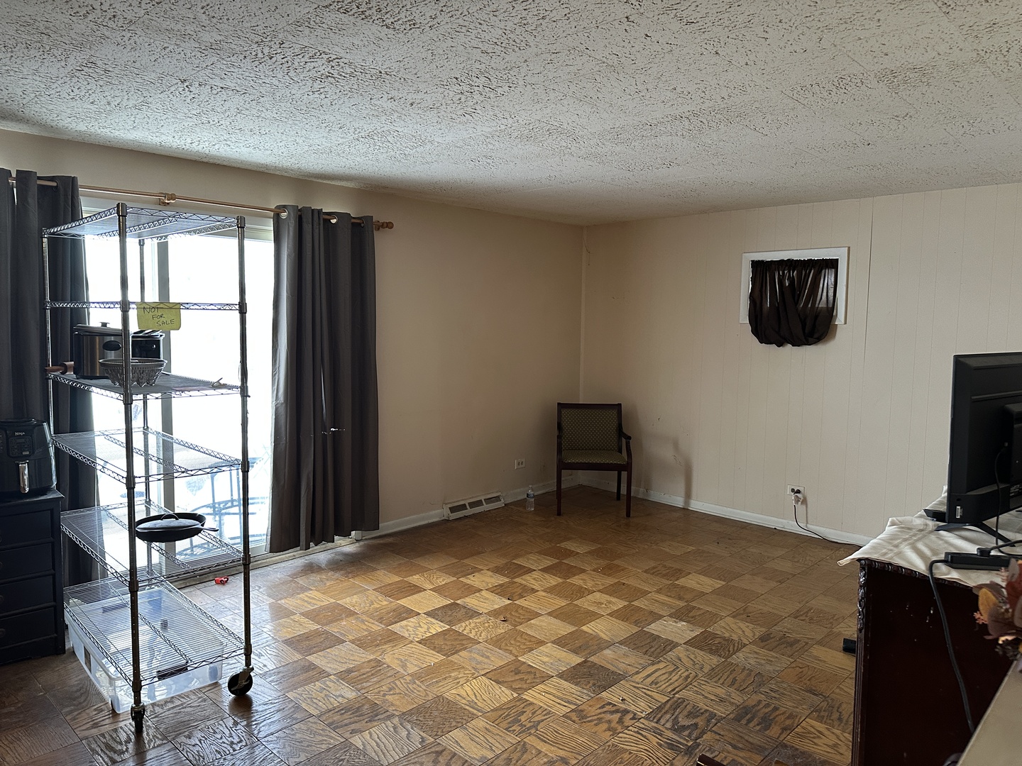 Elk Grove Village, IL 60007