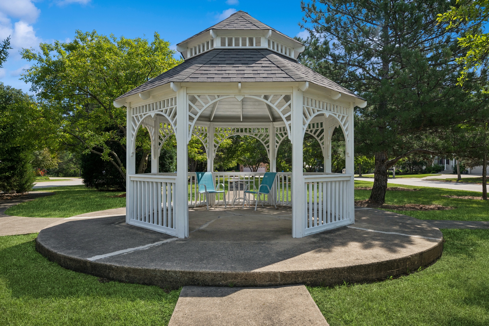 6409 Davidson Court, Gurnee, IL 60031