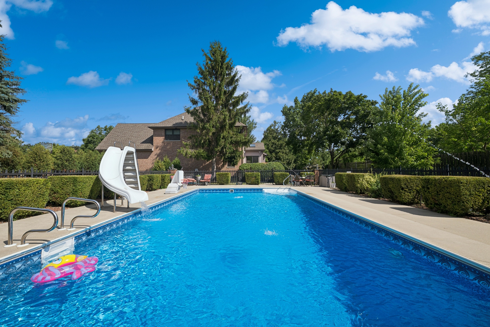 6409 Davidson Court, Gurnee, IL 60031