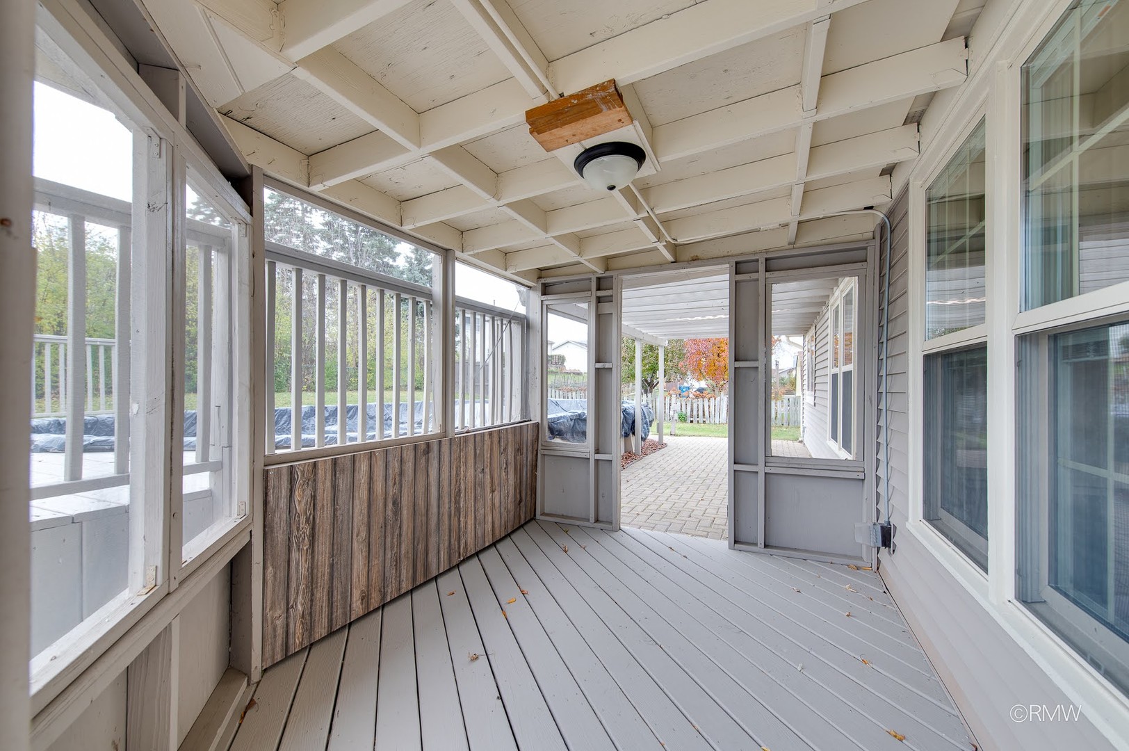 23 Hesterman Drive, Glendale Heights, IL 60139