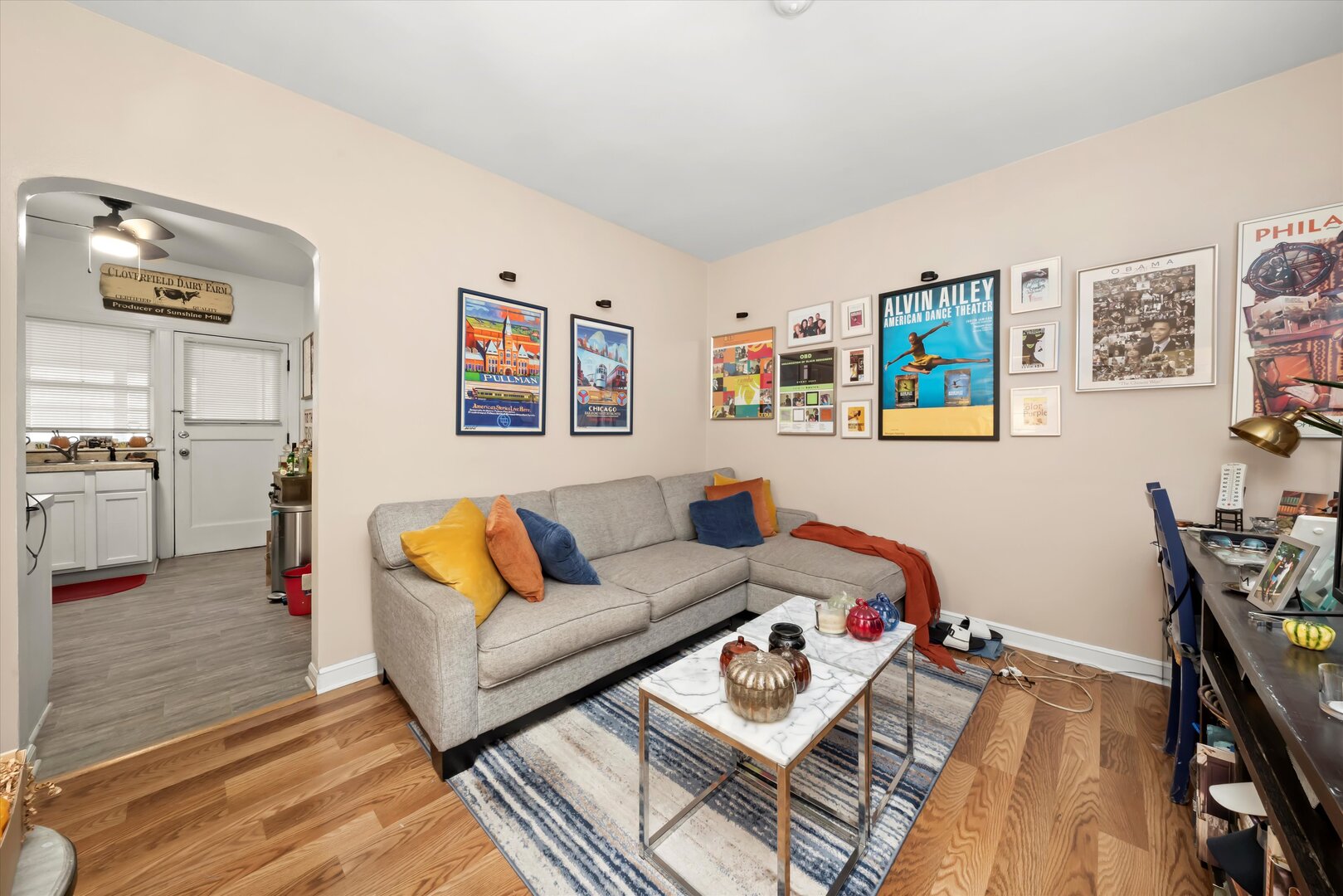 11400 S Champlain Avenue, Chicago, IL 60628