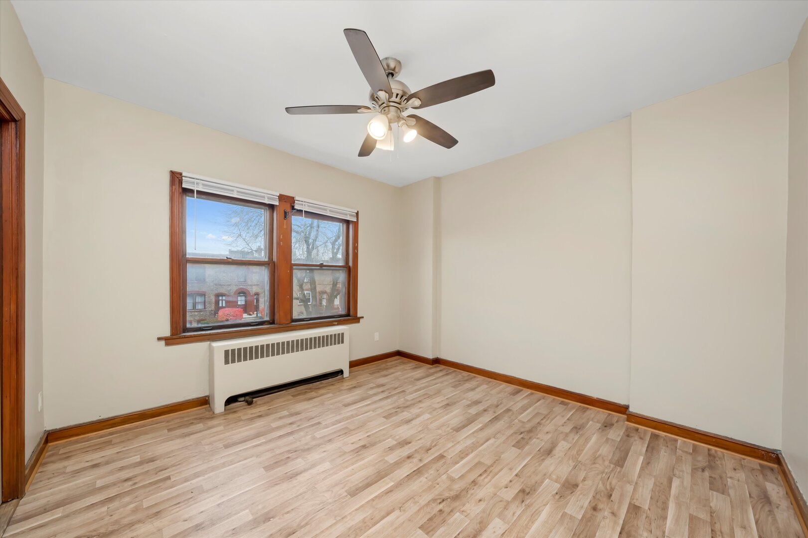 11400 S Champlain Avenue, Chicago, IL 60628