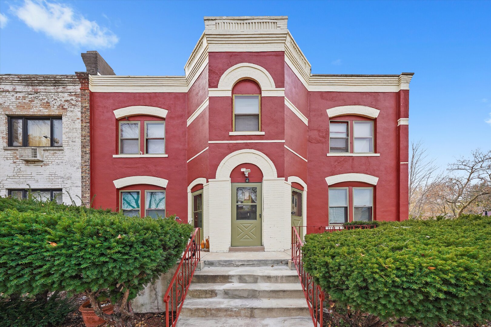 11400 S Champlain Avenue, Chicago, IL 60628