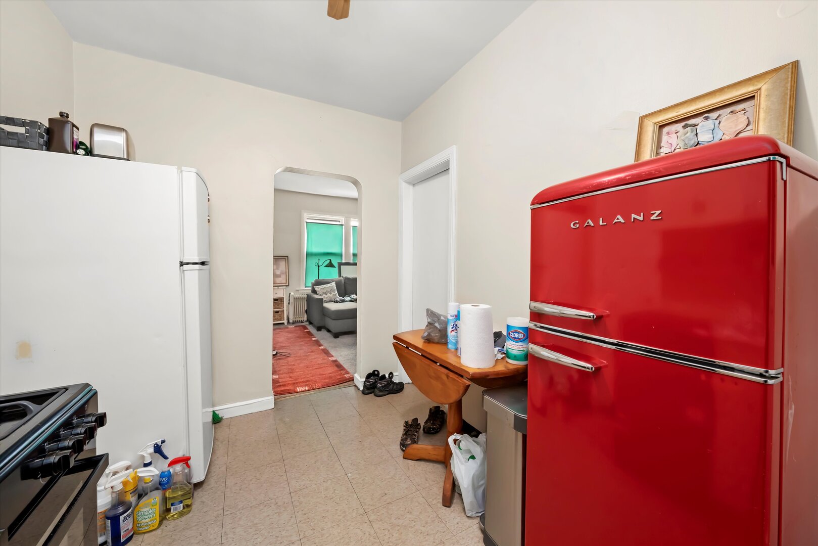 11400 S Champlain Avenue, Chicago, IL 60628