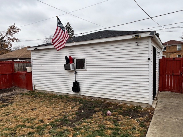 2115 S 22nd Avenue, Broadview, IL 60155