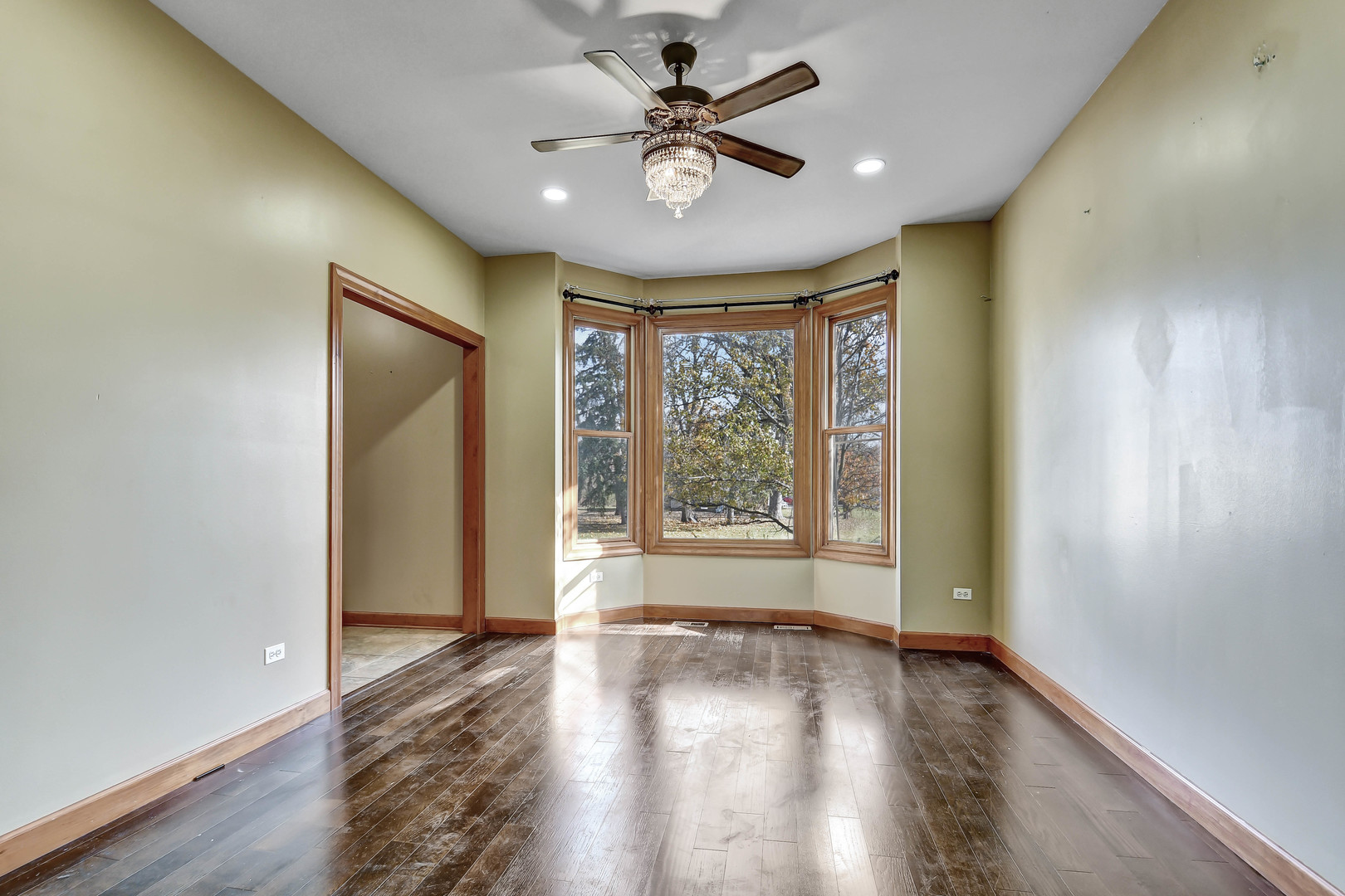 1S174 Addison Avenue, Lombard, IL 60148