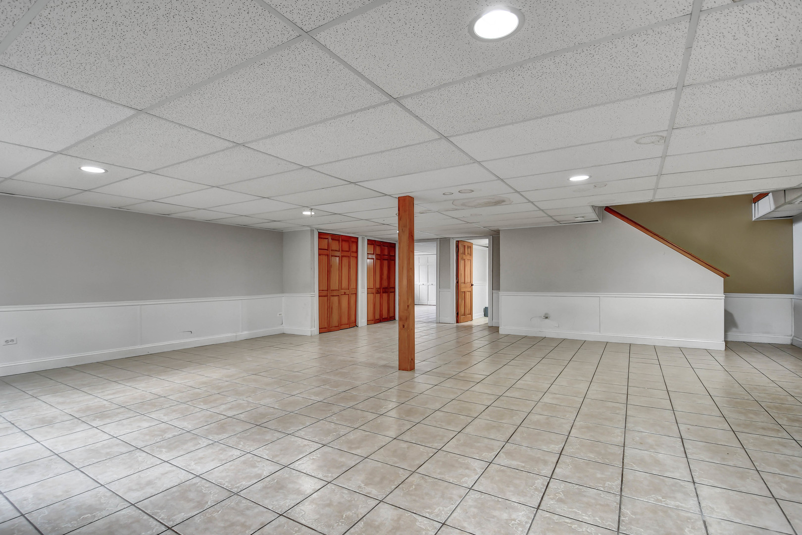 1S174 Addison Avenue, Lombard, IL 60148