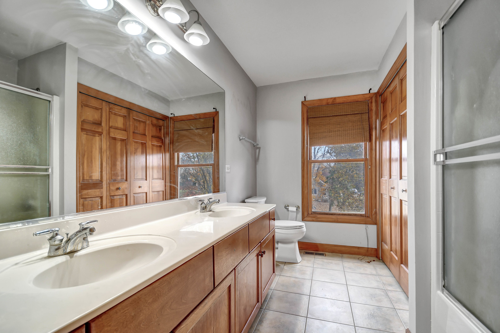 1S174 Addison Avenue, Lombard, IL 60148