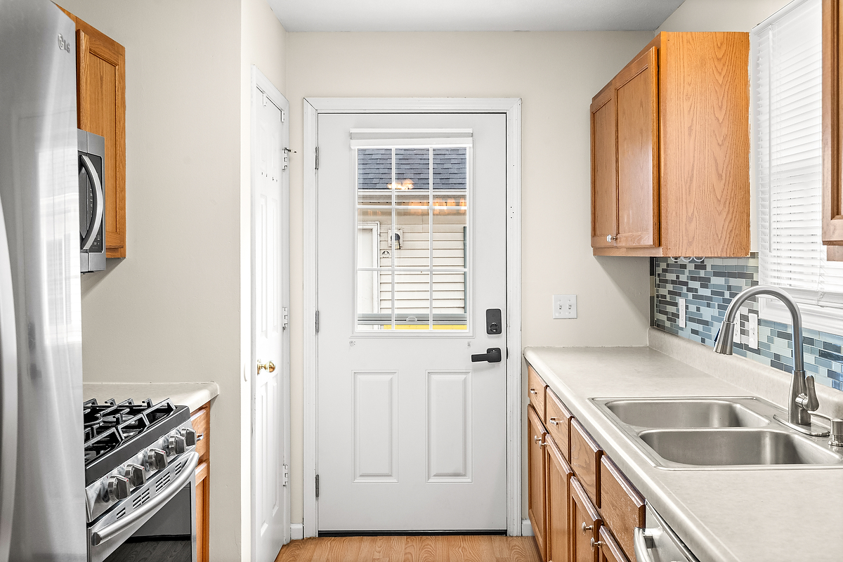 1005 Perry Lane, Normal, IL 61761