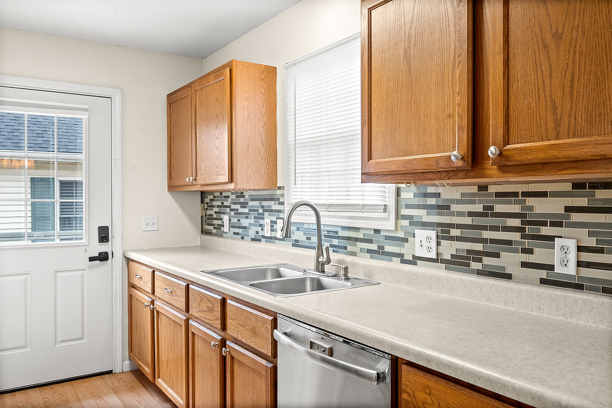 1005 Perry Lane, Normal, IL 61761