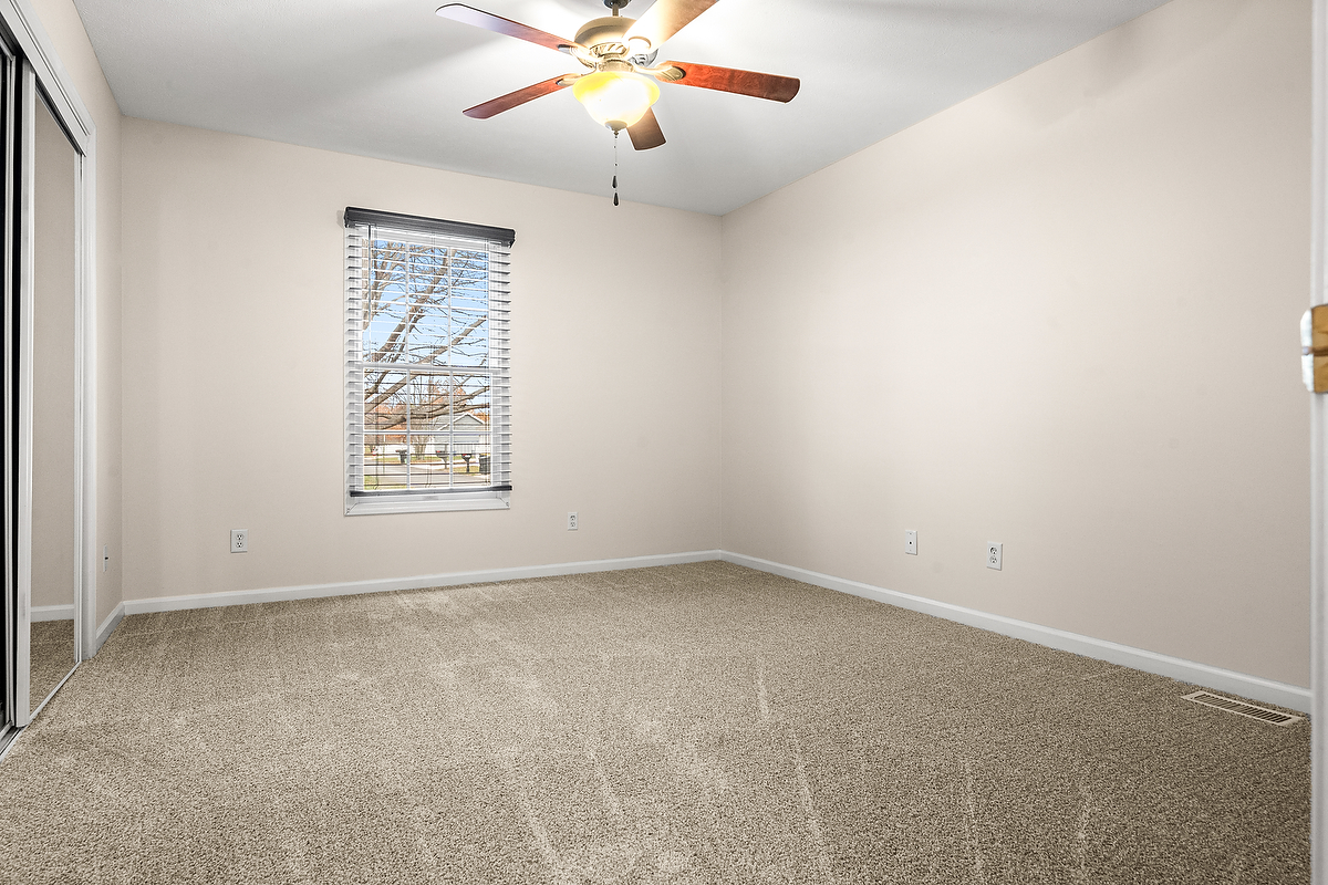 1005 Perry Lane, Normal, IL 61761