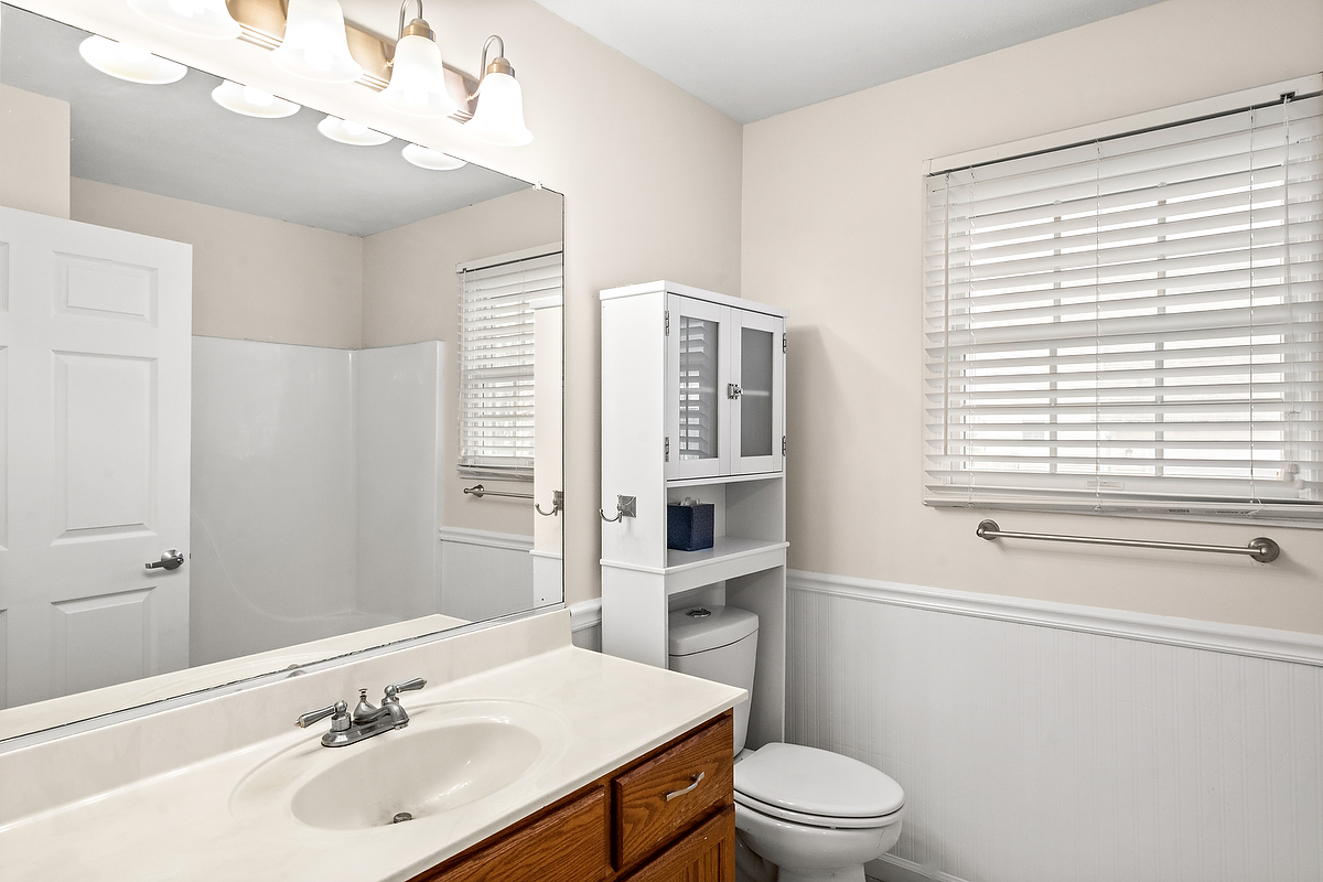 1005 Perry Lane, Normal, IL 61761