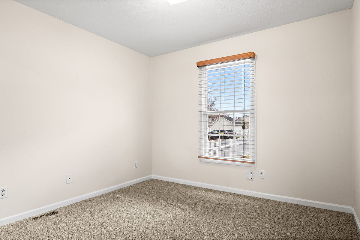 1005 Perry Lane, Normal, IL 61761