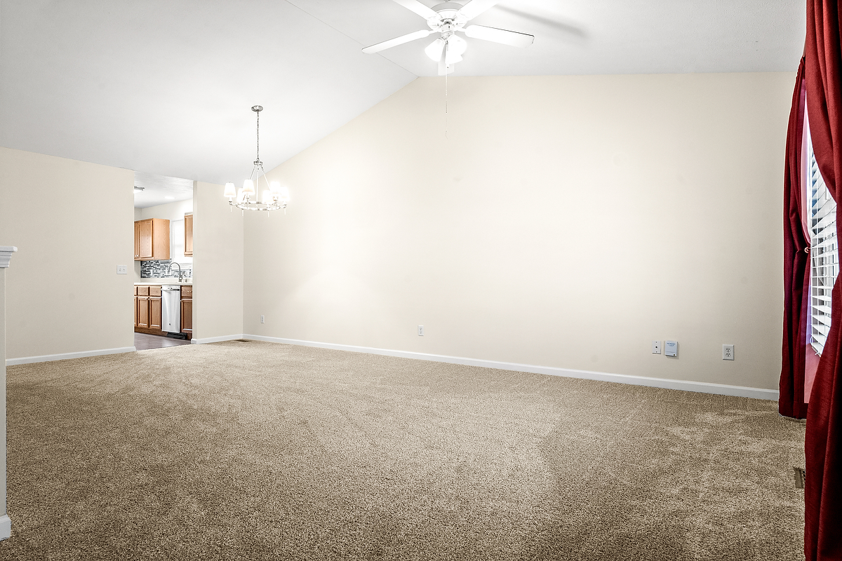 1005 Perry Lane, Normal, IL 61761