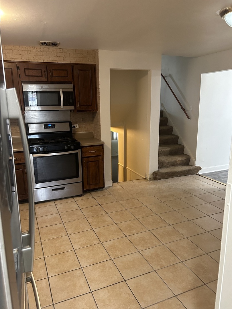 14316 Dante Avenue, Dolton, IL 60419