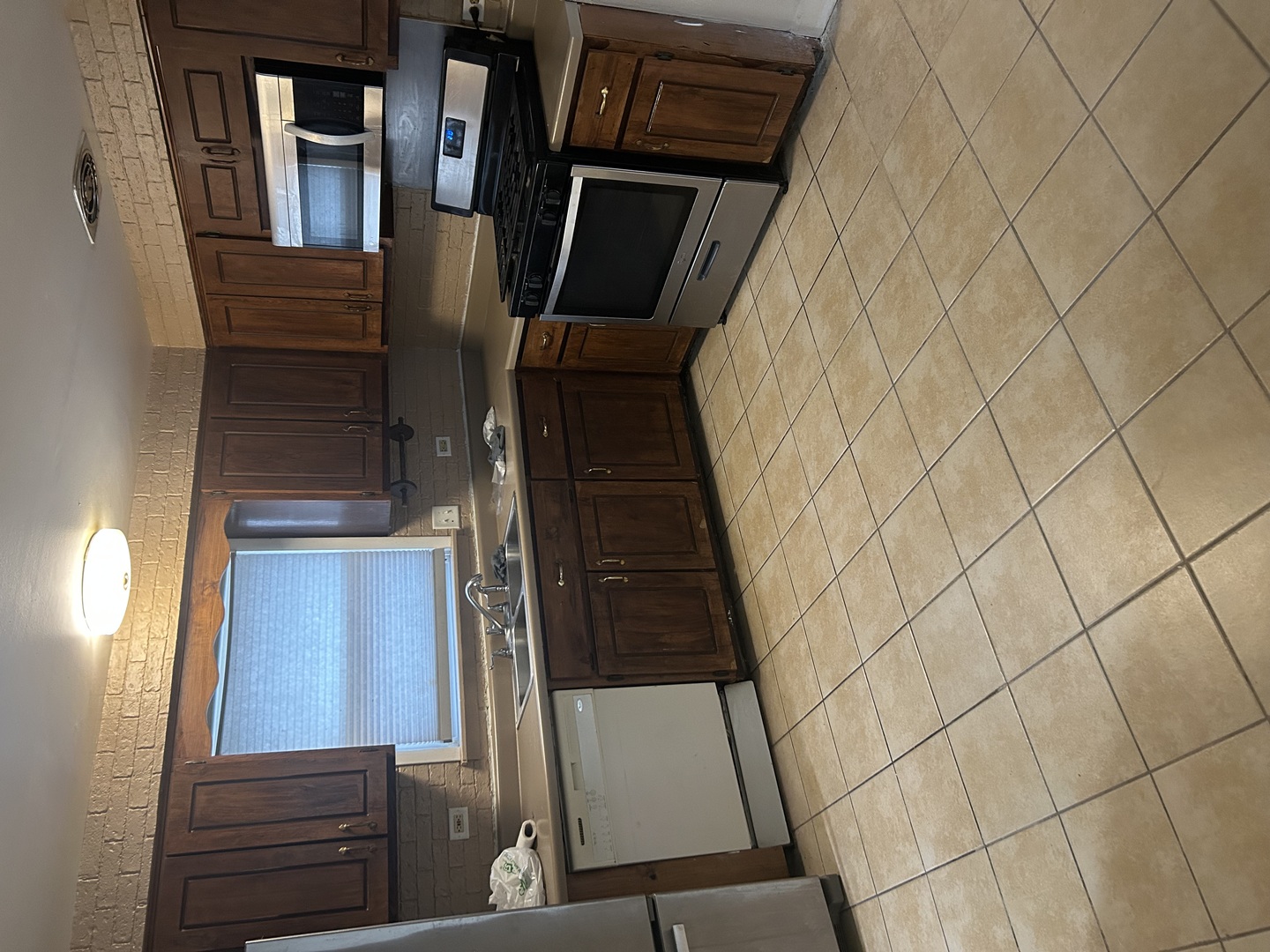 14316 Dante Avenue, Dolton, IL 60419