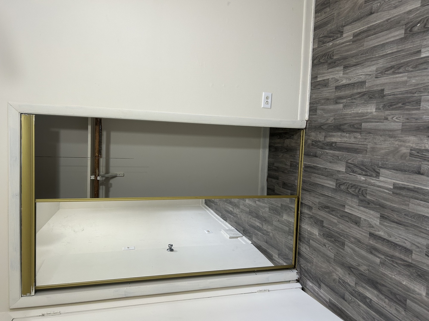 14316 Dante Avenue, Dolton, IL 60419