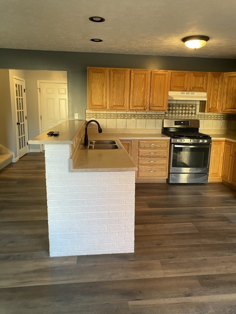 1704 Sunrise Point, Normal, IL 61761