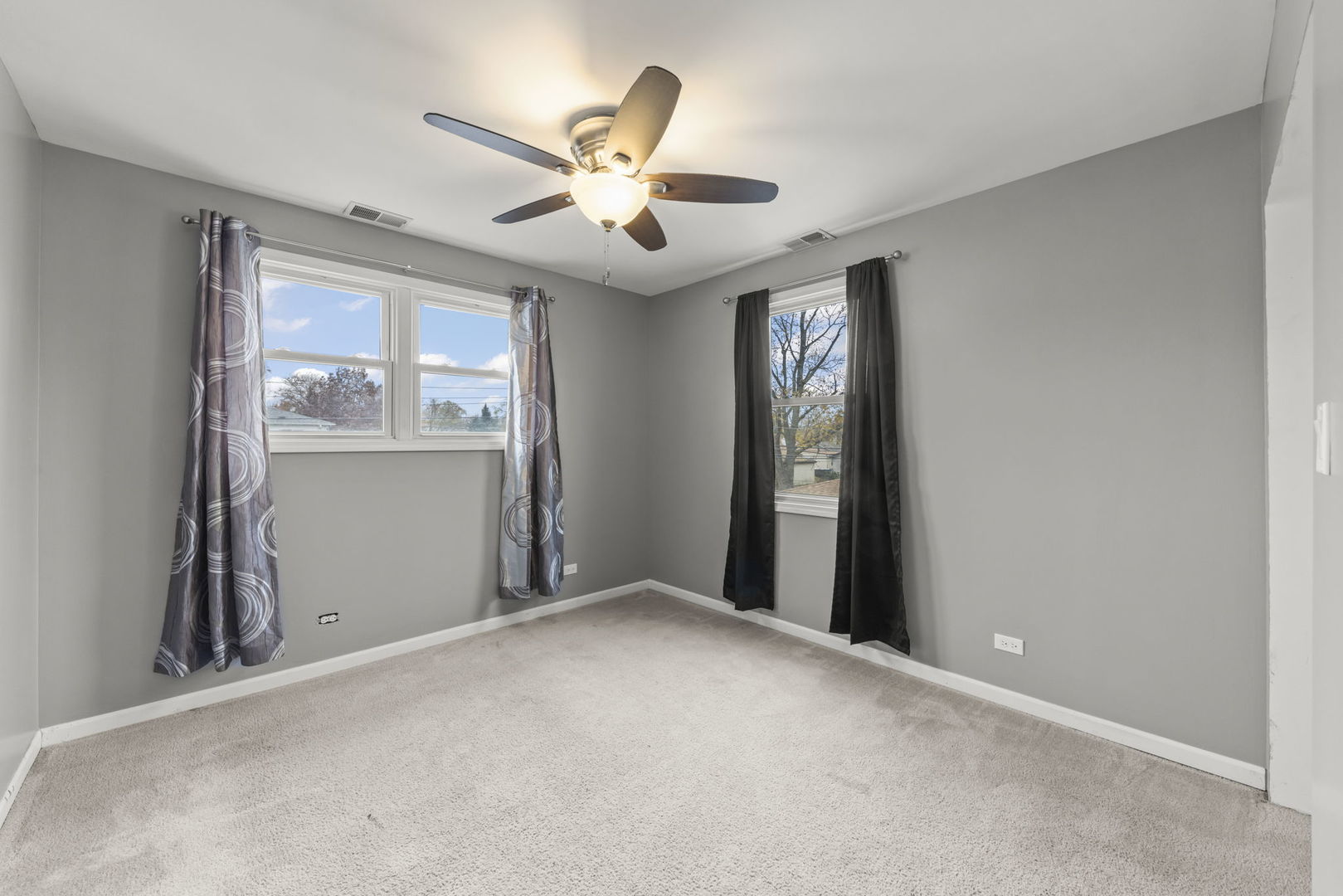 6017 Birmingham Street, Chicago Ridge, IL 60415